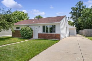 442 Kirkwood Drive, Fairborn, OH 45324