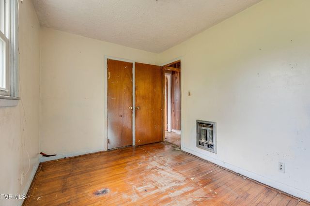 128 South Street, Bristol, VA 24201