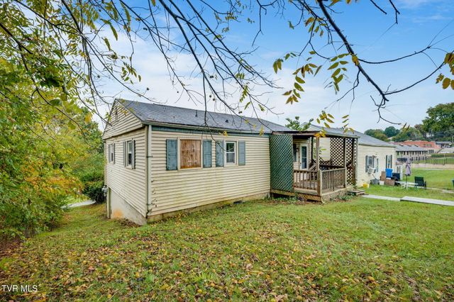 128 South Street, Bristol, VA 24201