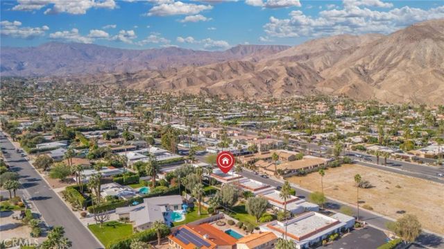 45830 Ocotillo Dr, Palm Desert, CA 92260