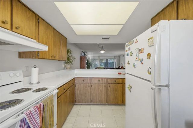 45830 Ocotillo Dr, Palm Desert, CA 92260