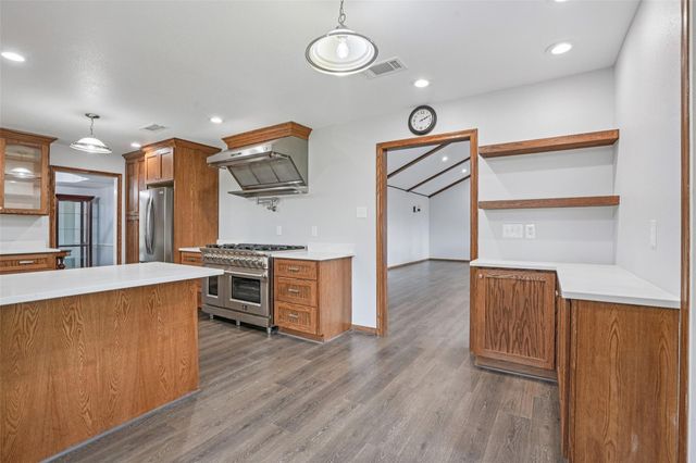 14665 Laramie Trl, Montgomery, TX 77316