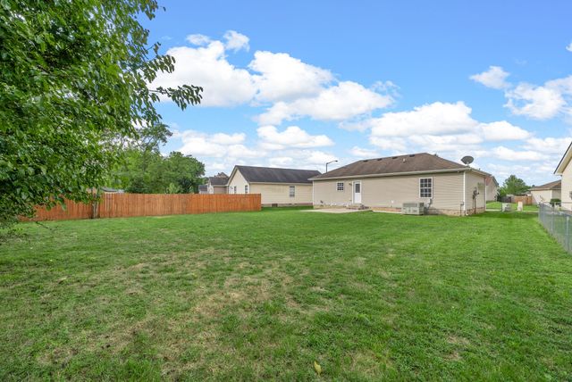 3441 Foxrun Ln, Clarksville, TN 37042