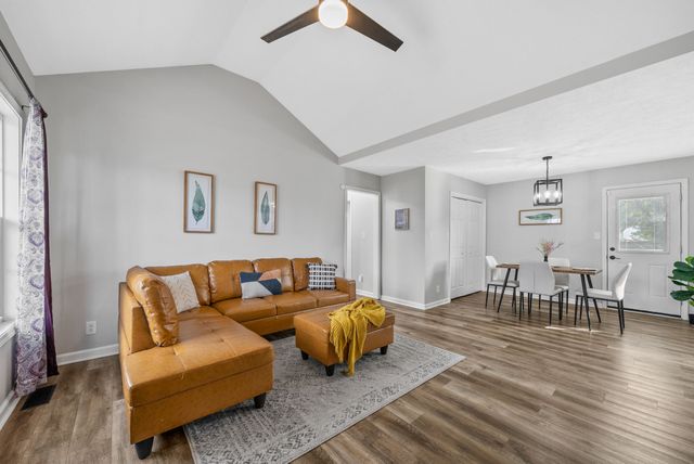 3441 Foxrun Ln, Clarksville, TN 37042