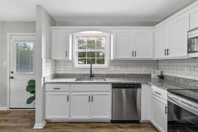 3441 Foxrun Ln, Clarksville, TN 37042