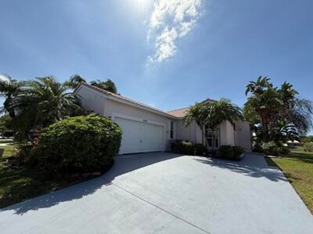 10839 Madison Drive, Boynton Beach, FL 33437