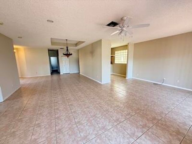 10839 Madison Drive, Boynton Beach, FL 33437