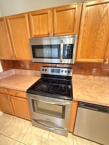 10839 Madison Drive, Boynton Beach, FL 33437
