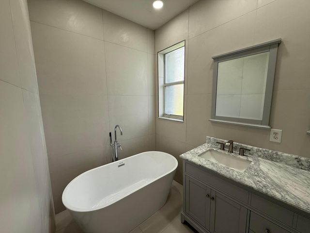 10839 Madison Drive, Boynton Beach, FL 33437