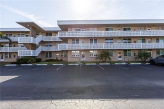 4915 BAY STREET NE 224, St Petersburg, FL 33703
