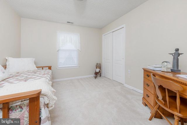 605 ST VINCENT COURT, Williamstown, NJ 08094