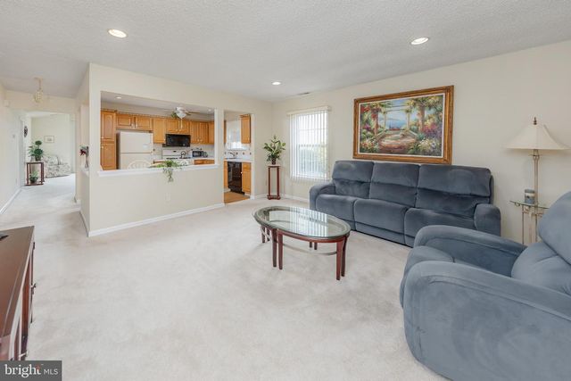 605 ST VINCENT COURT, Williamstown, NJ 08094