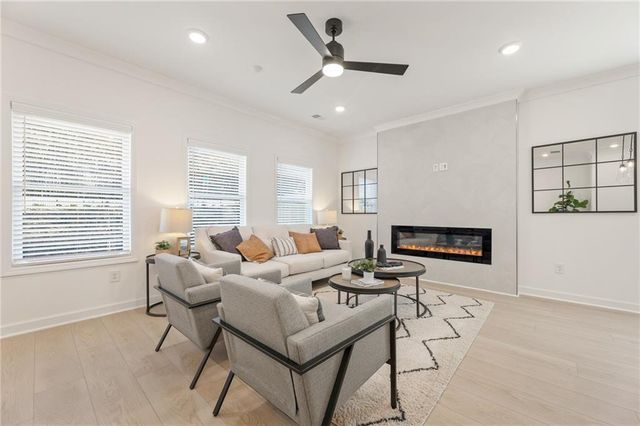 684 Sunstone Lane, Lawrenceville, GA 30043