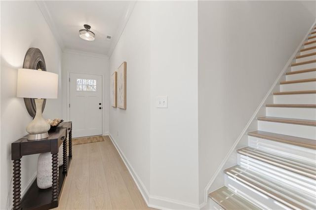 684 Sunstone Lane, Lawrenceville, GA 30043