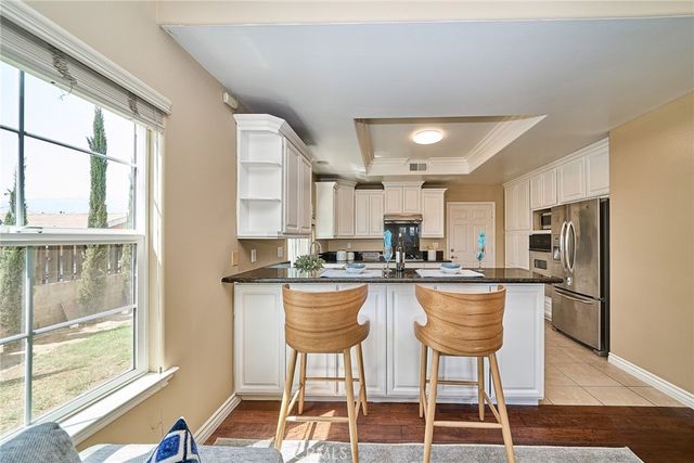 2577 Mountain Avenue, Duarte, CA 91010