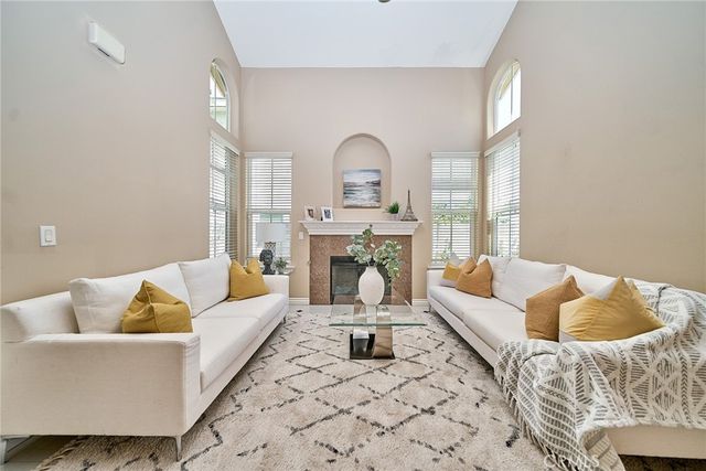 2577 Mountain Avenue, Duarte, CA 91010