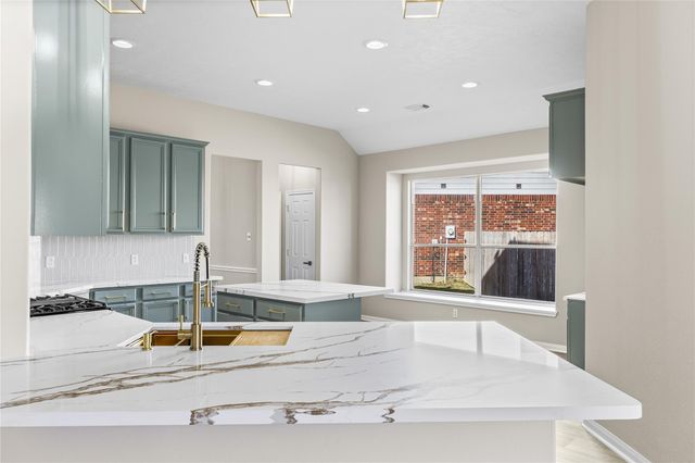 20803 Golden Sycamore Trail, Cypress, TX 77433