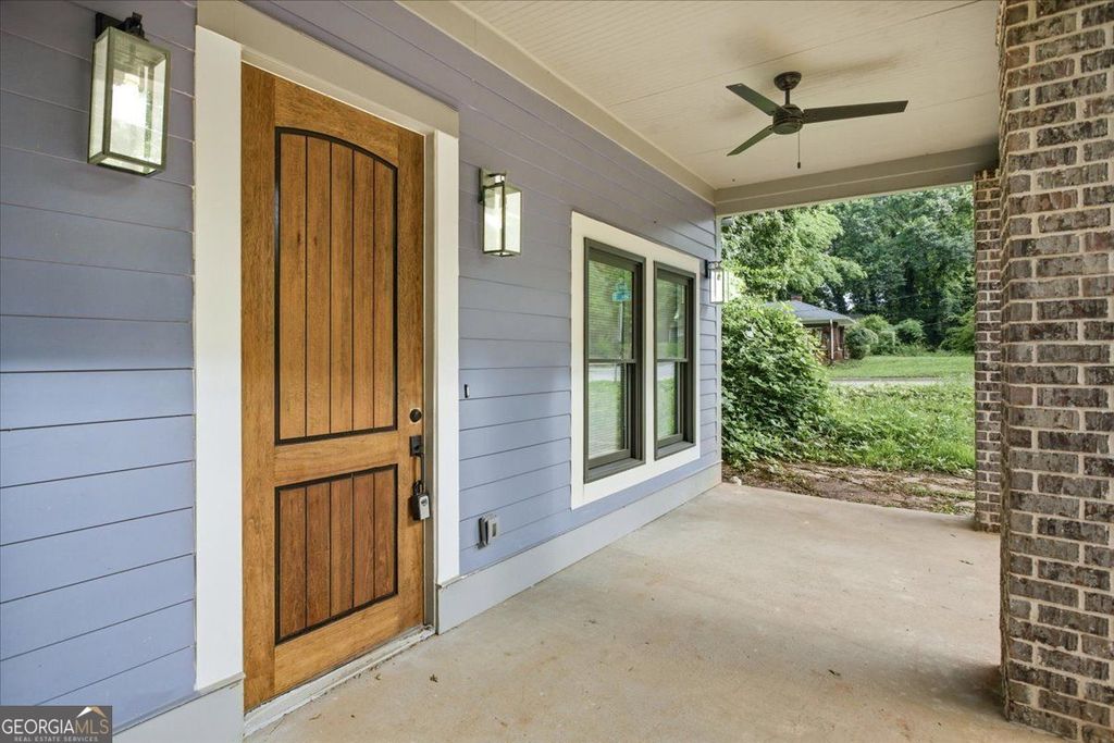 369 Hopkins Street SW, Atlanta, GA 30310 — photo 4