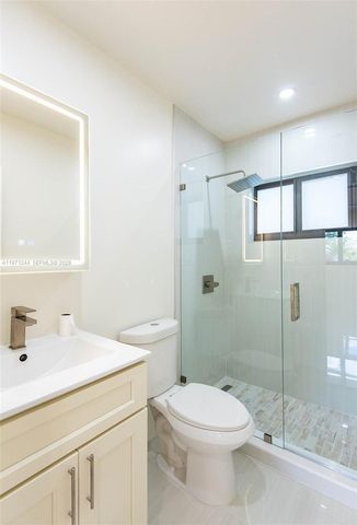 11861 SW 185th Ter, Miami, FL 33177