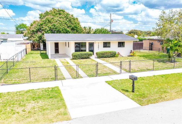 11861 SW 185th Ter, Miami, FL 33177