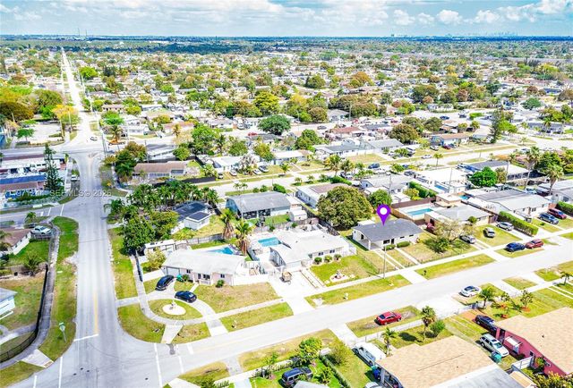 11861 SW 185th Ter, Miami, FL 33177