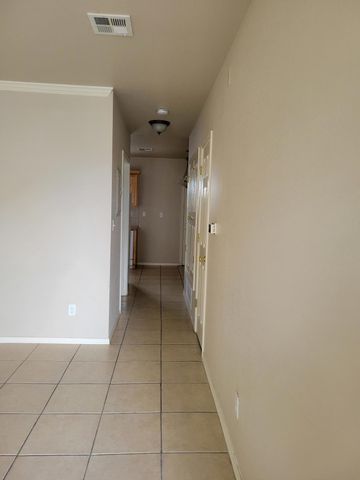 10051 RAILROAD Drive 202, El Paso, TX 79924