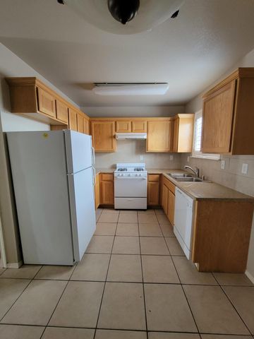 10051 RAILROAD Drive 202, El Paso, TX 79924