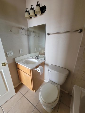 10051 RAILROAD Drive 202, El Paso, TX 79924