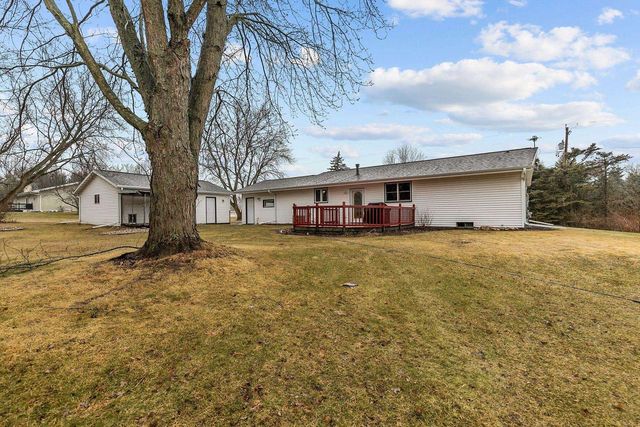 N2920 MAIN ROAD, Hortonville, WI 54944