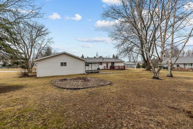 N2920 MAIN ROAD, Hortonville, WI 54944