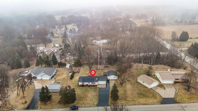 N2920 MAIN ROAD, Hortonville, WI 54944