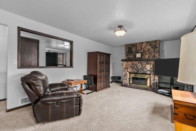 N2920 MAIN ROAD, Hortonville, WI 54944