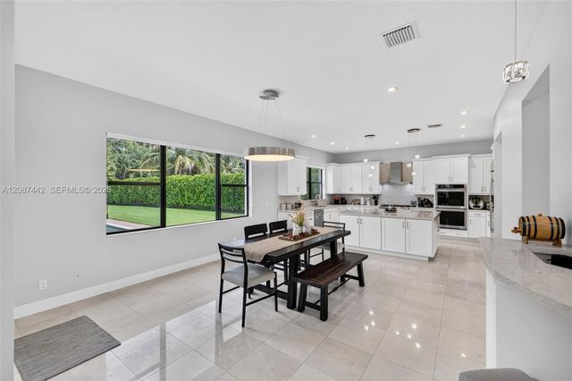 10283 Sweet Bay Manor, Parkland, FL 33076