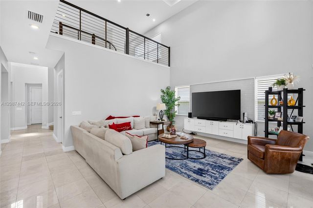10283 Sweet Bay Manor, Parkland, FL 33076