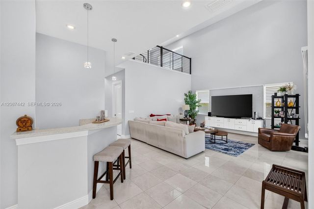 10283 Sweet Bay Manor, Parkland, FL 33076