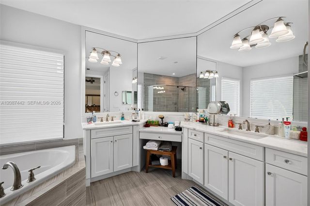 10283 Sweet Bay Manor, Parkland, FL 33076