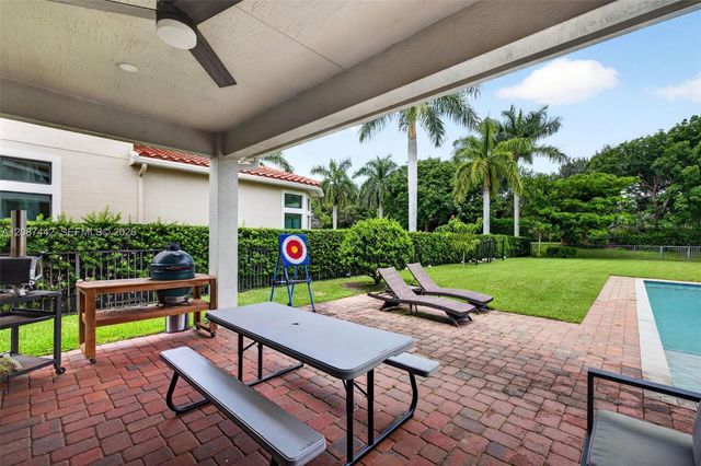 10283 Sweet Bay Manor, Parkland, FL 33076