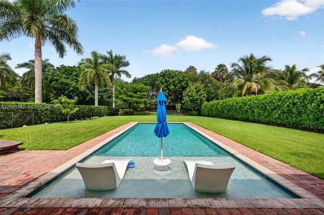 10283 Sweet Bay Manor, Parkland, FL 33076