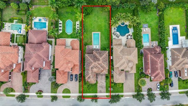 10283 Sweet Bay Manor, Parkland, FL 33076