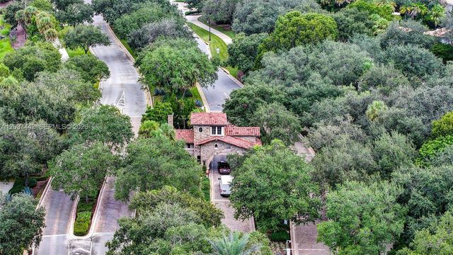 10283 Sweet Bay Manor, Parkland, FL 33076