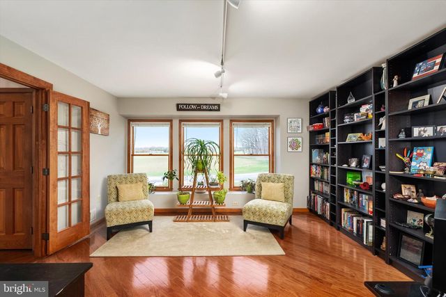 282 CHESTERFIELD JACOBSTOWN RD, Wrightstown, NJ 08562