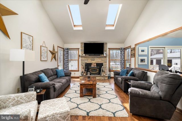 282 CHESTERFIELD JACOBSTOWN RD, Wrightstown, NJ 08562