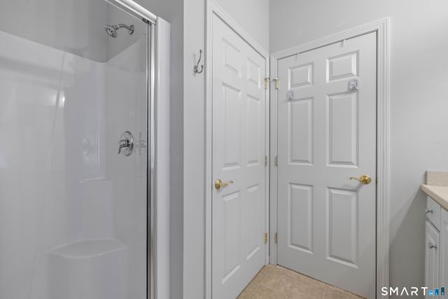 24 Phillips Farm Road 24, East Hartford, CT 06118