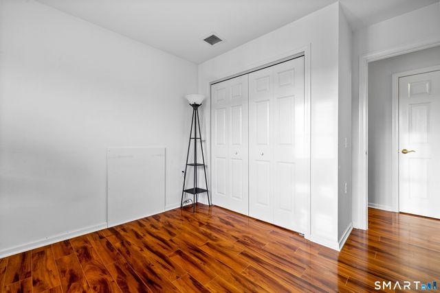 24 Phillips Farm Road 24, East Hartford, CT 06118