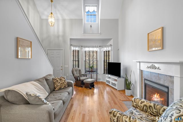 24 Phillips Farm Road 24, East Hartford, CT 06118