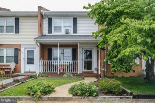 712 VIRGINIA AVE, Front Royal, VA 22630