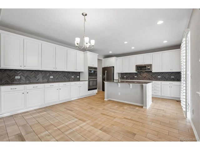 7127 S Patsburg Way, Aurora, CO 80016