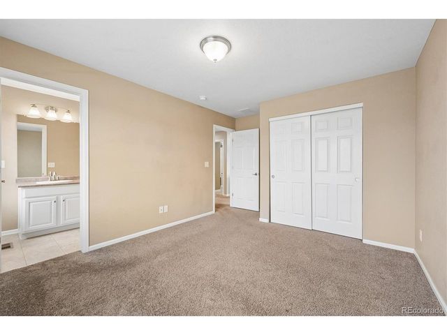 7127 S Patsburg Way, Aurora, CO 80016