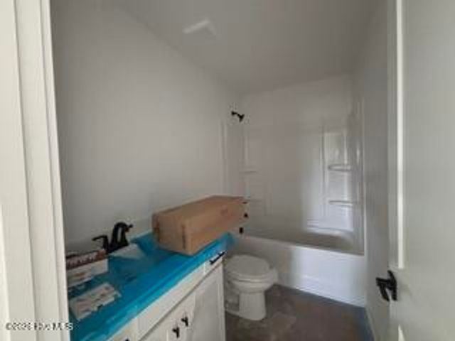 280 Eastwood Drive, Wallace, NC 28466