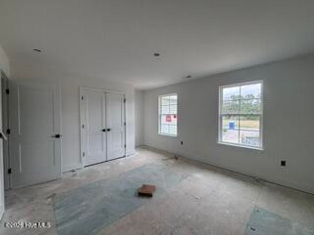 280 Eastwood Drive, Wallace, NC 28466